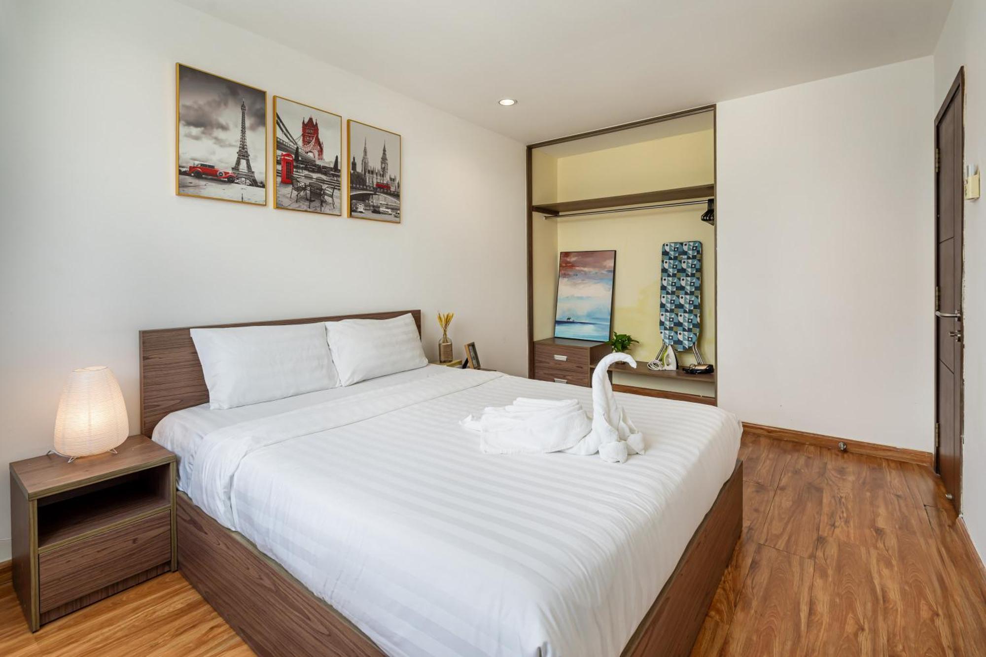 Otis Apartment - Balcony View - Steps From Bui Vien - International Plaza Building - District 1 Căn hộ *
