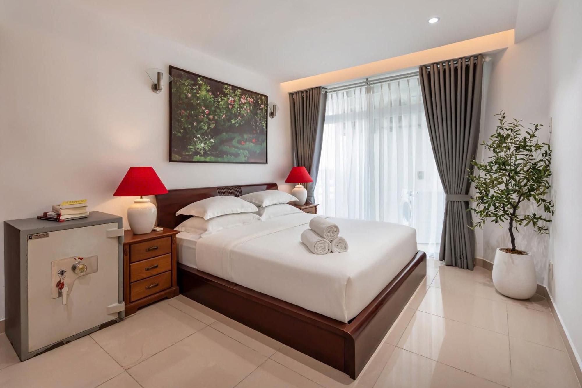 Otis Bui Vien Center * TP. Hồ Chí Minh