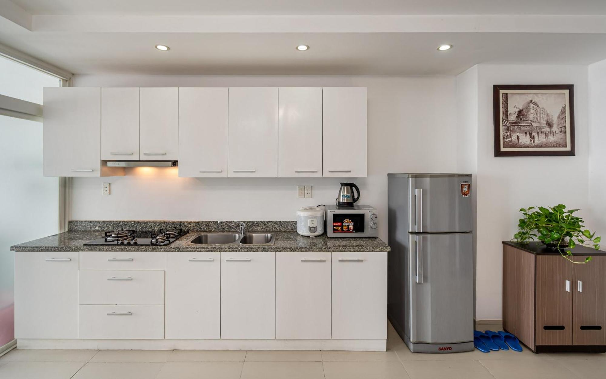 Apartment Otis Apartment - Balcony View - Steps From Bui Vien - International Plaza Building - District 1 Ho Chi Minh City