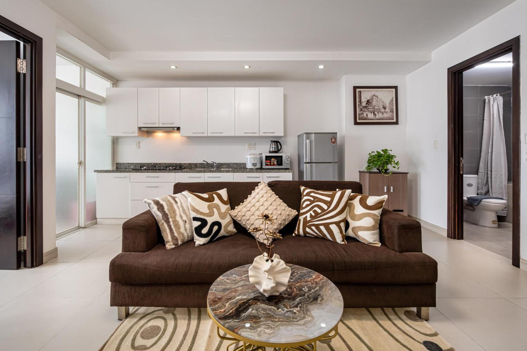 Apartment Otis Apartment - Balcony View - Steps From Bui Vien - International Plaza Building - District 1 Ho Chi Minh City